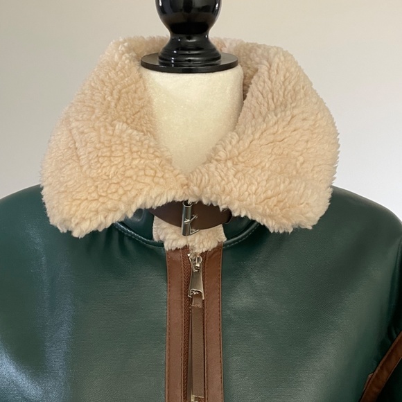 Bida Faux Shearling/Leather Green & Brown Bomber Jacket. Size M - Picture 14 of 16